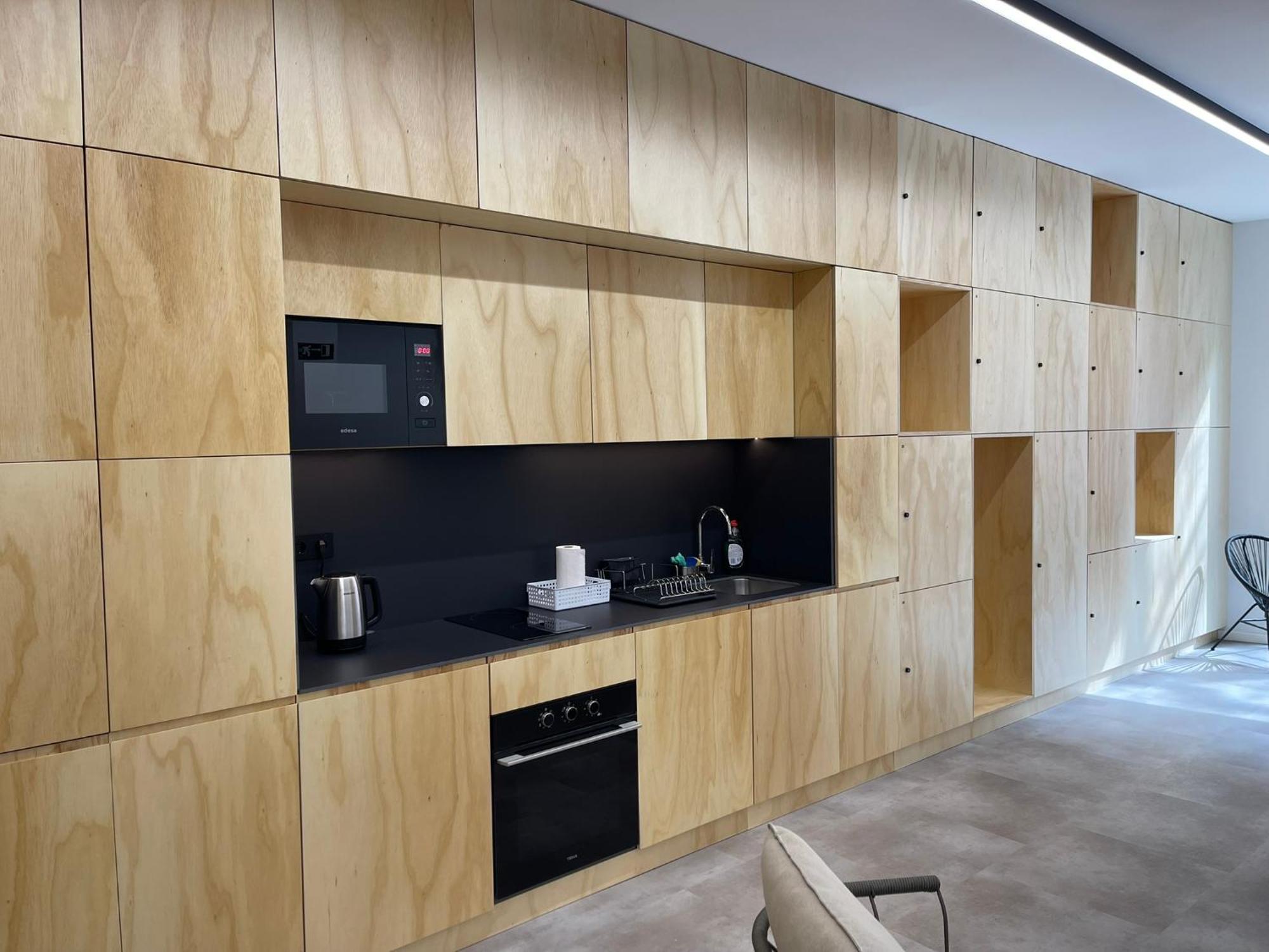 Urban Cube Hostel Sevilla Luaran gambar